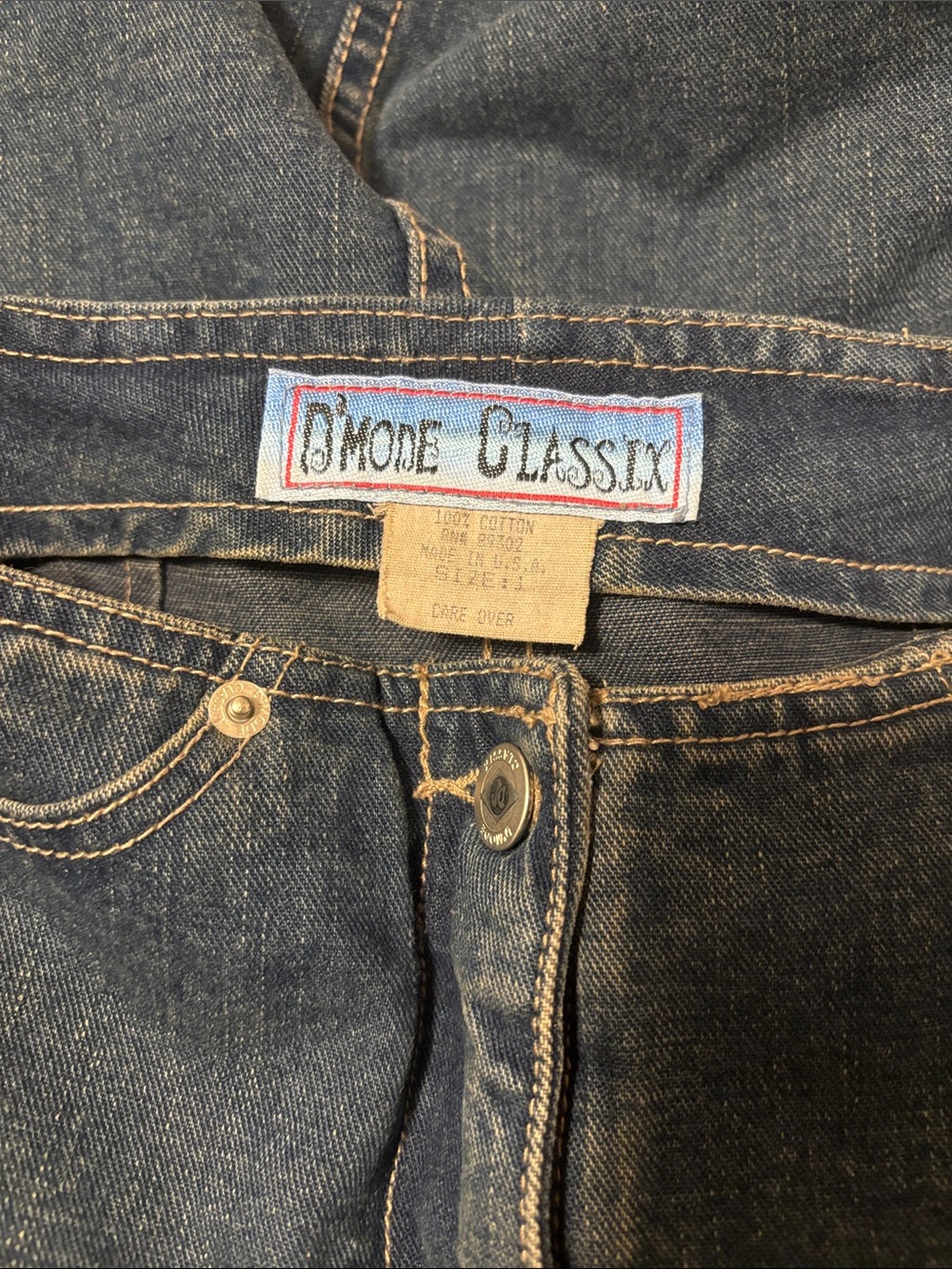 women’s vintage denim skirt - Picture 3 of 3